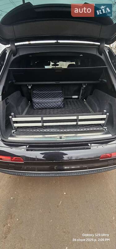 Позашляховик / Кросовер Audi Q7 2016 в Коростені фото 31 Позашляховик / Кросовер Audi Q7 2016 в Коростені