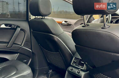 Внедорожник / Кроссовер Audi Q7 2014 в 