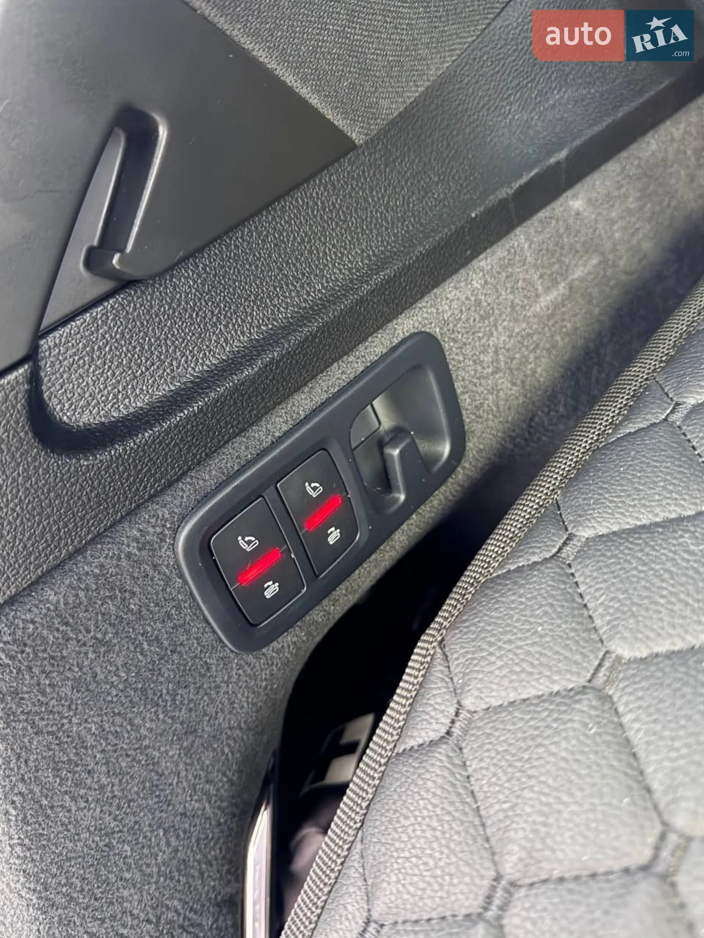 2016 Audi Q7 - мініатюра 10