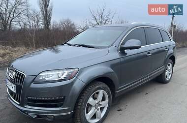 Позашляховик / Кросовер Audi Q7 2012 в 