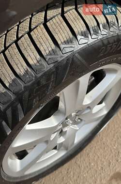 Позашляховик / Кросовер Audi Q7 2011 в Самборі