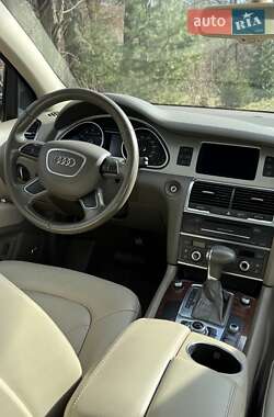 Позашляховик / Кросовер Audi Q7 2011 в Самборі