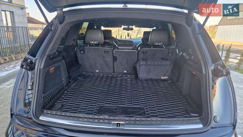 Внедорожник / Кроссовер Audi Q7 2015 в Луцке