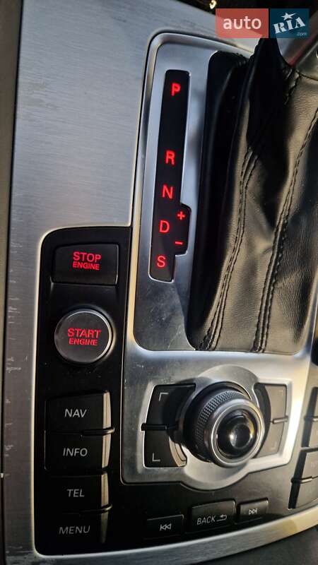 Внедорожник / Кроссовер Audi Q7 2015 в Луцке