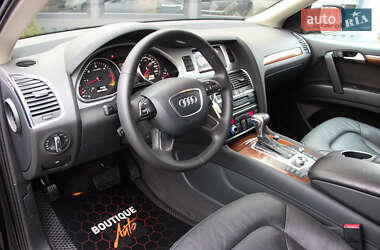 Внедорожник / Кроссовер Audi Q7 2013 в 