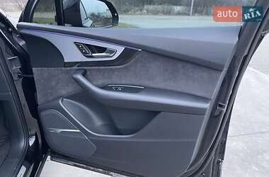 Внедорожник / Кроссовер Audi Q7 2019 в 