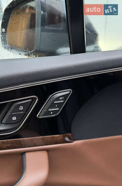 Позашляховик / Кросовер Audi Q7 2017 в 