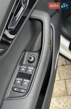 Внедорожник / Кроссовер Audi Q7 2022 в 