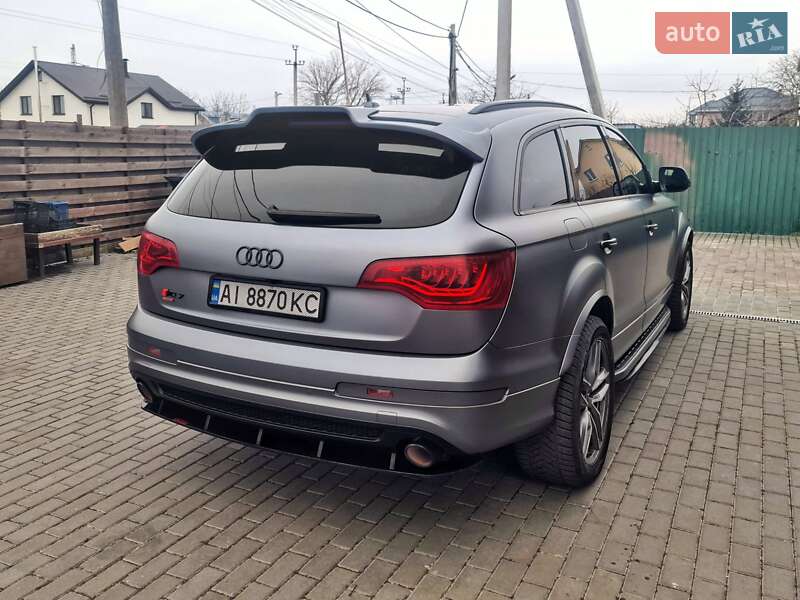 Внедорожник / Кроссовер Audi Q7 2011 в Буче