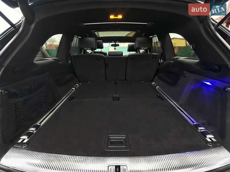 Внедорожник / Кроссовер Audi Q7 2011 в Буче