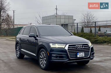 Внедорожник / Кроссовер Audi Q7 2017 в Сумах