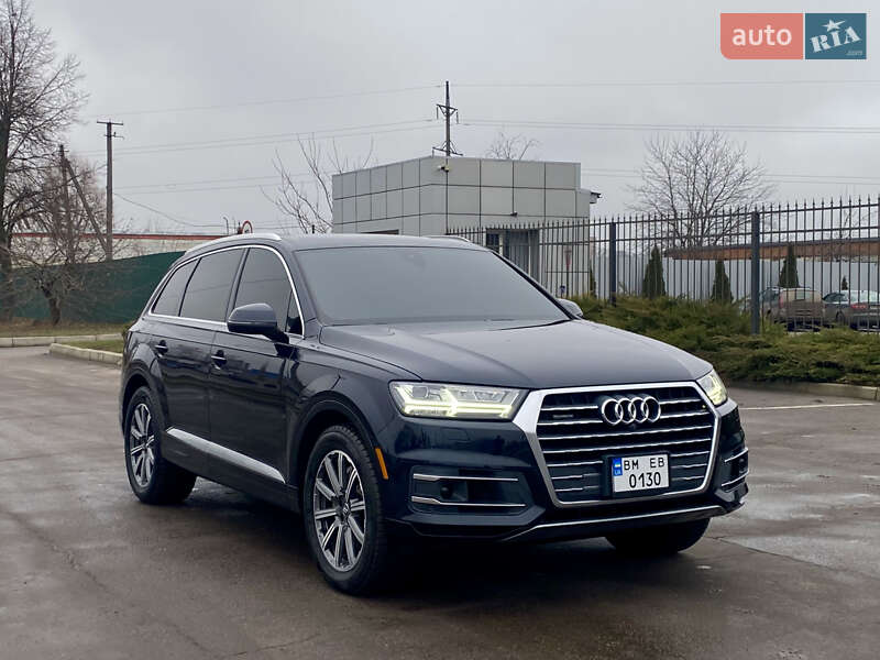 Внедорожник / Кроссовер Audi Q7 2017 в Сумах