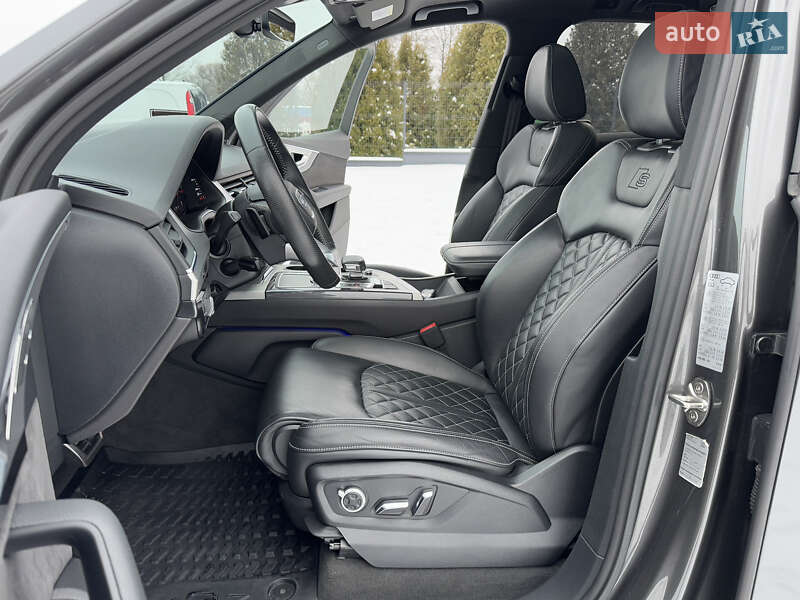 Внедорожник / Кроссовер Audi Q7 2018 в Ужгороде фото 42 Внедорожник / Кроссовер Audi Q7 2018 в Ужгороде