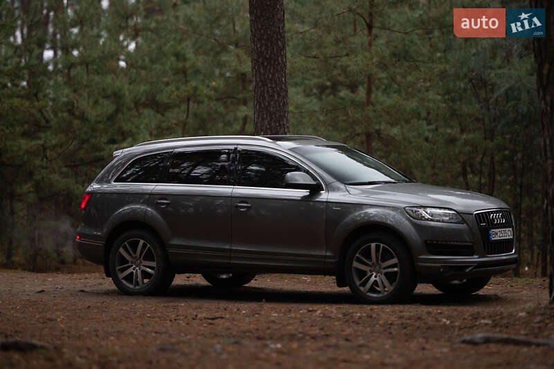 Позашляховик / Кросовер Audi Q7 2015 в Сумах