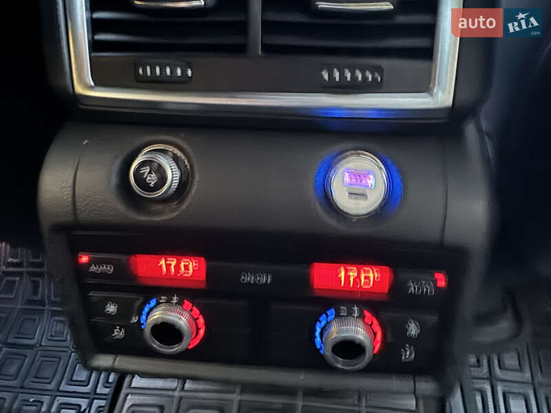 Позашляховик / Кросовер Audi Q7 2015 в Львові