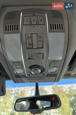 Внедорожник / Кроссовер Audi Q7 2015 в 