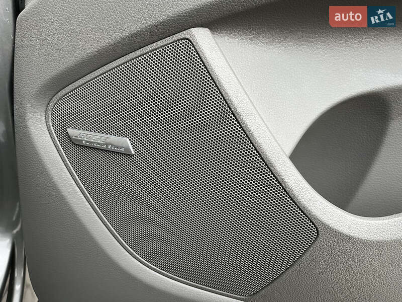 Позашляховик / Кросовер Audi Q7 2013 в Львові