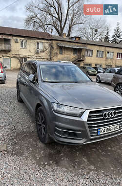 Позашляховик / Кросовер Audi Q7 2017 в Києві