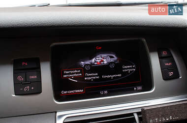Позашляховик / Кросовер Audi Q7 2015 в 