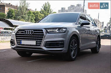 Позашляховик / Кросовер Audi Q7 2015 в Білій Церкві