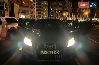 Позашляховик / Кросовер Audi Q7 2013 в Києві