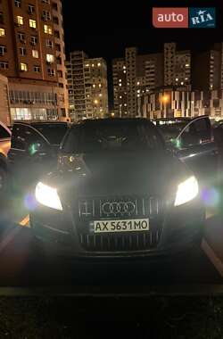 Позашляховик / Кросовер Audi Q7 2013 в Києві