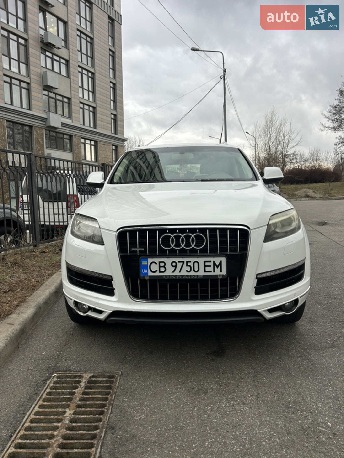 2010 Audi Q7 - мініатюра 2
