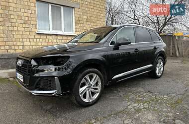 Позашляховик / Кросовер Audi Q7 2022 в Кагарлику