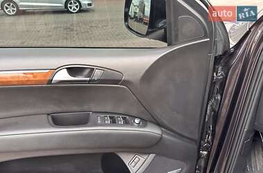 Внедорожник / Кроссовер Audi Q7 2007 в 