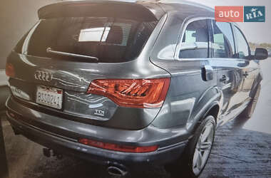 Внедорожник / Кроссовер Audi Q7 2015 в 