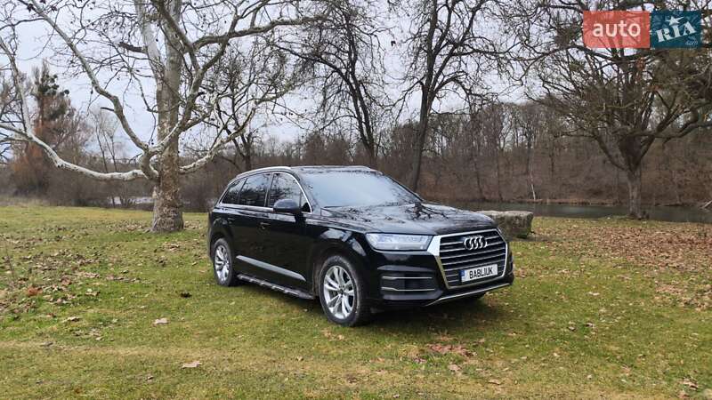 Audi Q7 2016
