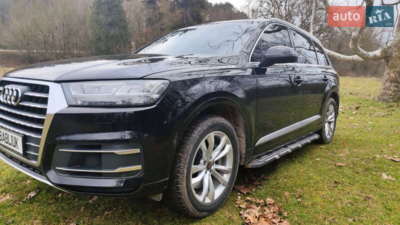 Внедорожник / Кроссовер Audi Q7 2016 в Каменец-Подольском