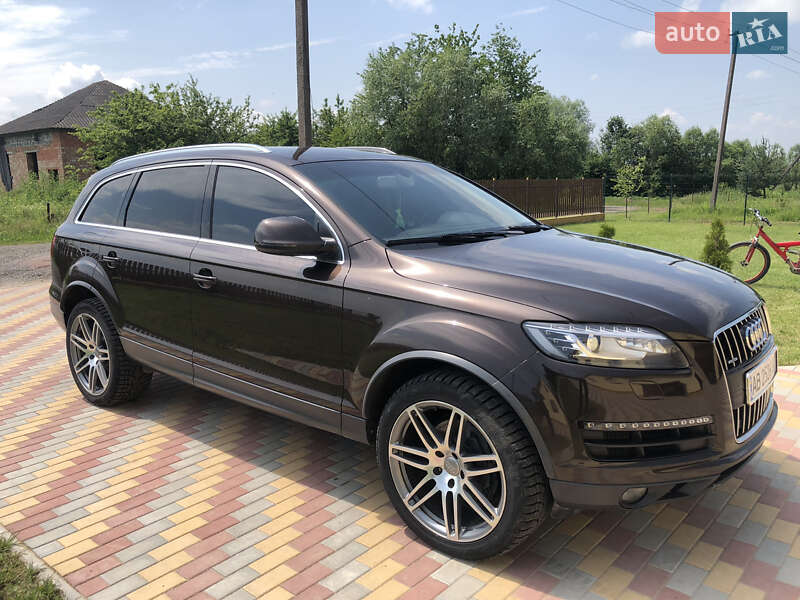 Внедорожник / Кроссовер Audi Q7 2012 в Дрогобыче