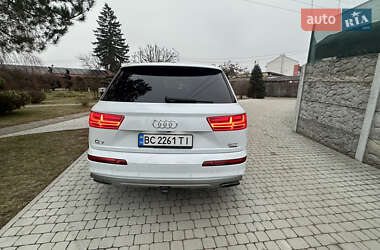 Позашляховик / Кросовер Audi Q7 2016 в Львові