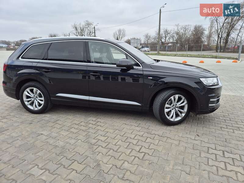 Внедорожник / Кроссовер Audi Q7 2015 в Одессе фото 5 Внедорожник / Кроссовер Audi Q7 2015 в Одессе