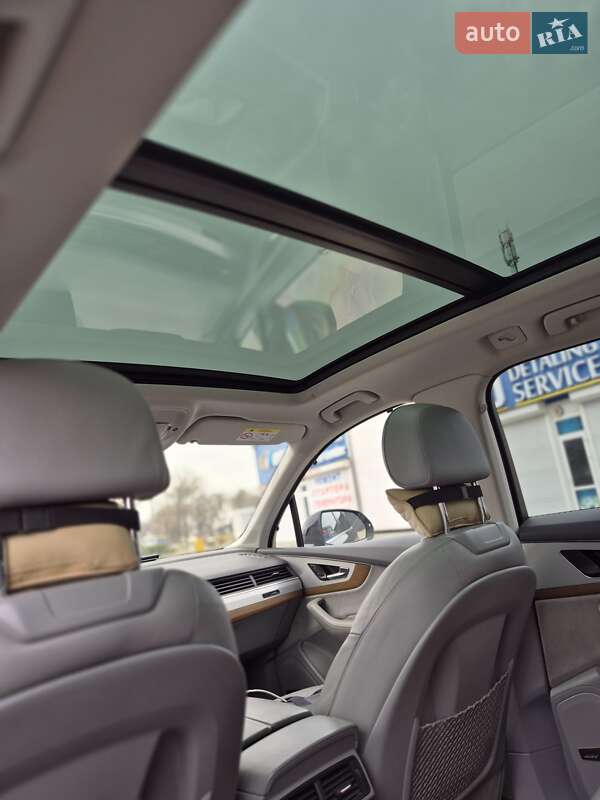 Внедорожник / Кроссовер Audi Q7 2015 в Одессе фото 27 Внедорожник / Кроссовер Audi Q7 2015 в Одессе