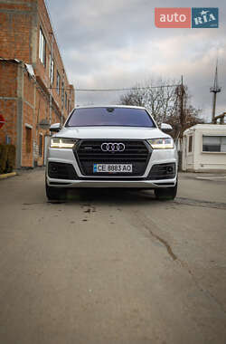 Позашляховик / Кросовер Audi Q7 2015 в Чернівцях