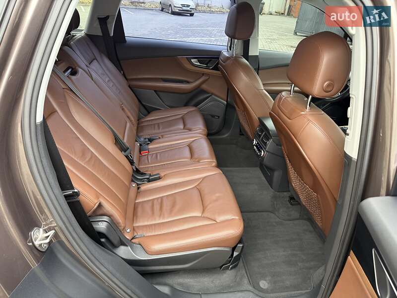 Позашляховик / Кросовер Audi Q7 2017 в Одесі