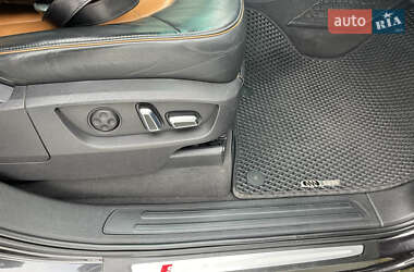 Внедорожник / Кроссовер Audi Q7 2014 в 