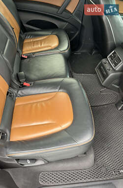Внедорожник / Кроссовер Audi Q7 2014 в 