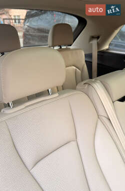 Внедорожник / Кроссовер Audi Q7 2016 в 