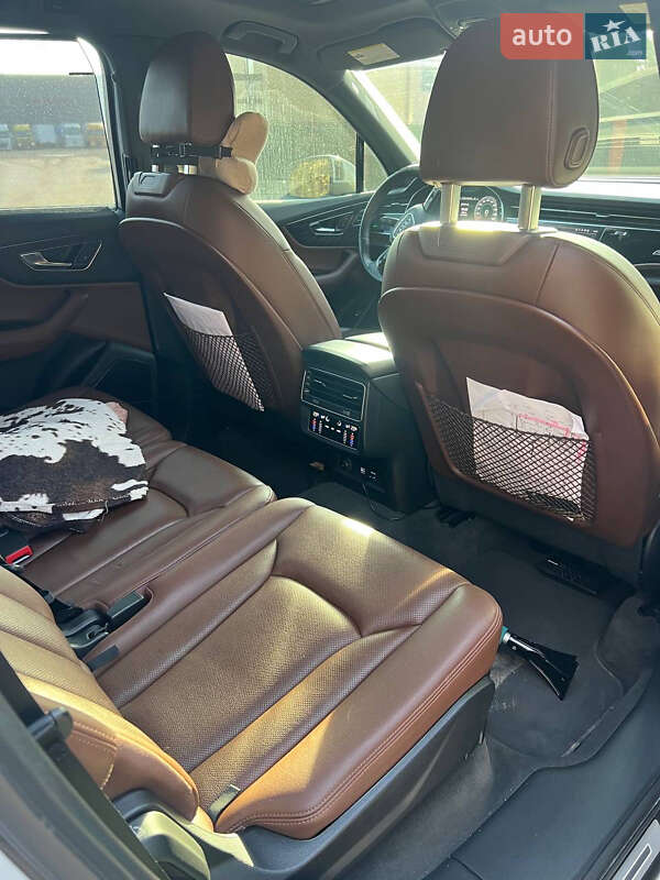 Внедорожник / Кроссовер Audi Q7 2021 в Львове