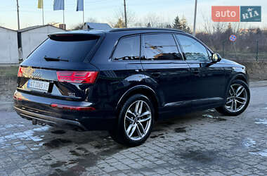 Позашляховик / Кросовер Audi Q7 2017 в Івано-Франківську