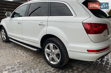 Внедорожник / Кроссовер Audi Q7 2013 в 