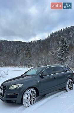 Позашляховик / Кросовер Audi Q7 2007 в Долині