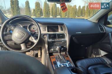 Внедорожник / Кроссовер Audi Q7 2007 в 