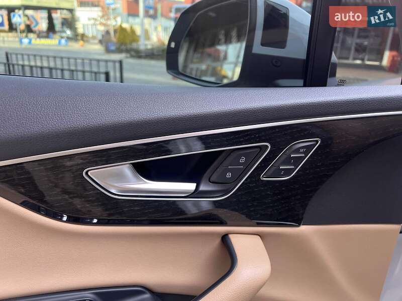 Позашляховик / Кросовер Audi Q7 2020 в Львові