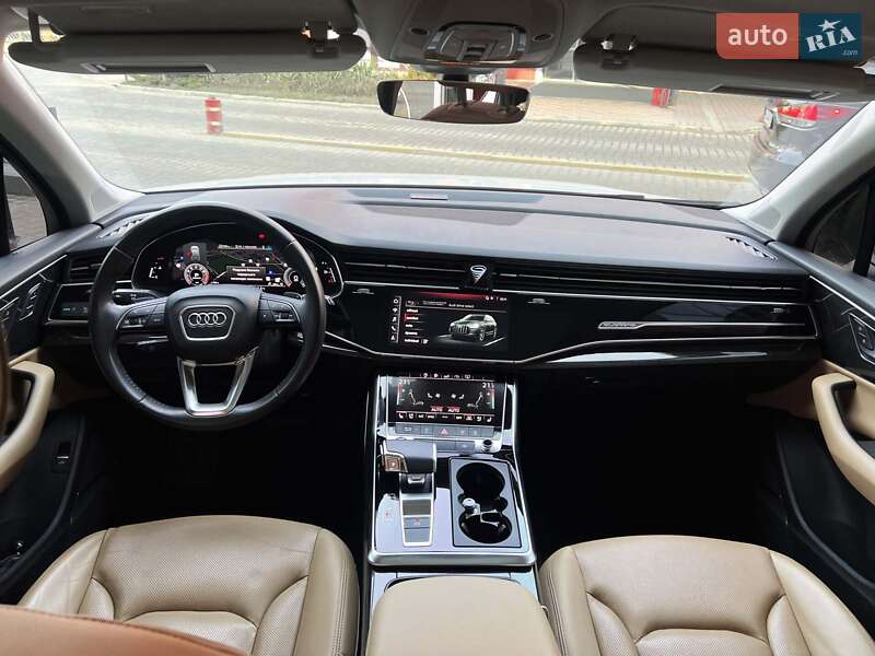 Позашляховик / Кросовер Audi Q7 2020 в Львові