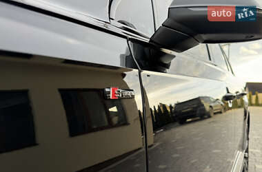 Внедорожник / Кроссовер Audi Q7 2016 в 