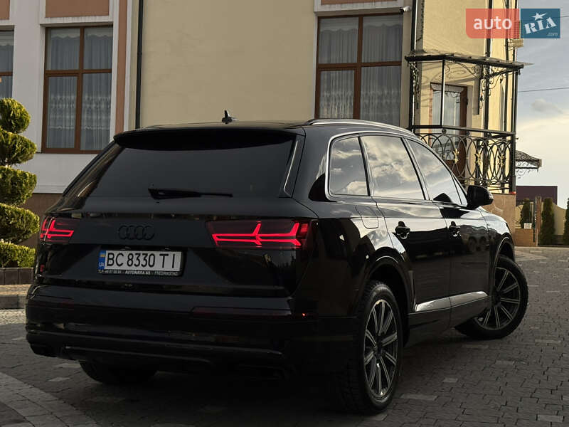 Внедорожник / Кроссовер Audi Q7 2016 в Львове